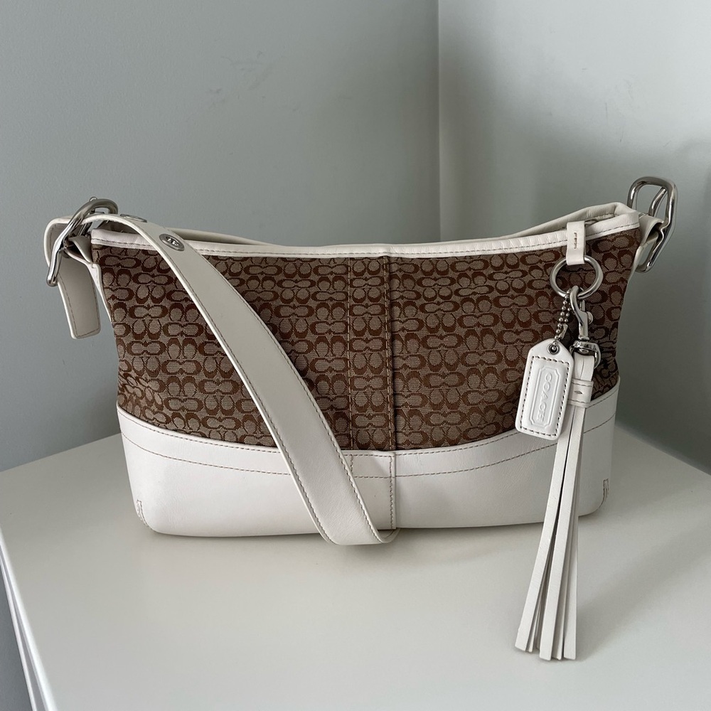 Coach Signature Logo Shoulder Bag | Vintage Y2k